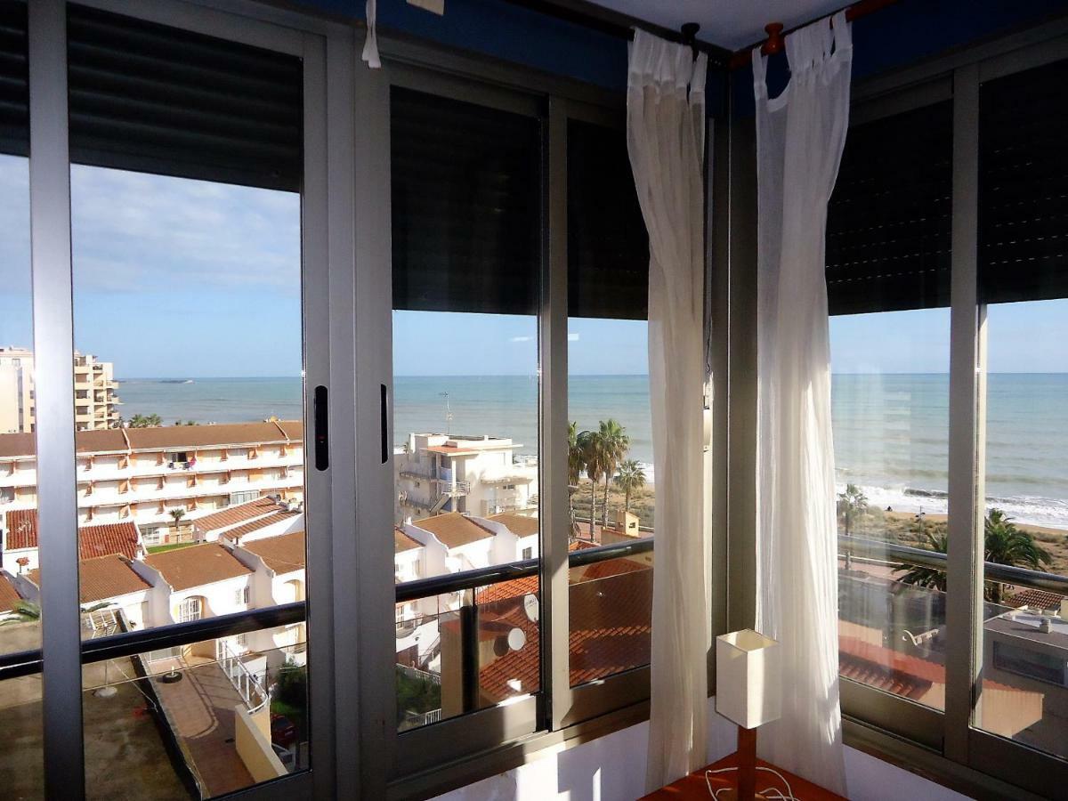 Apartment Paseo Maritimo Frontal Lek