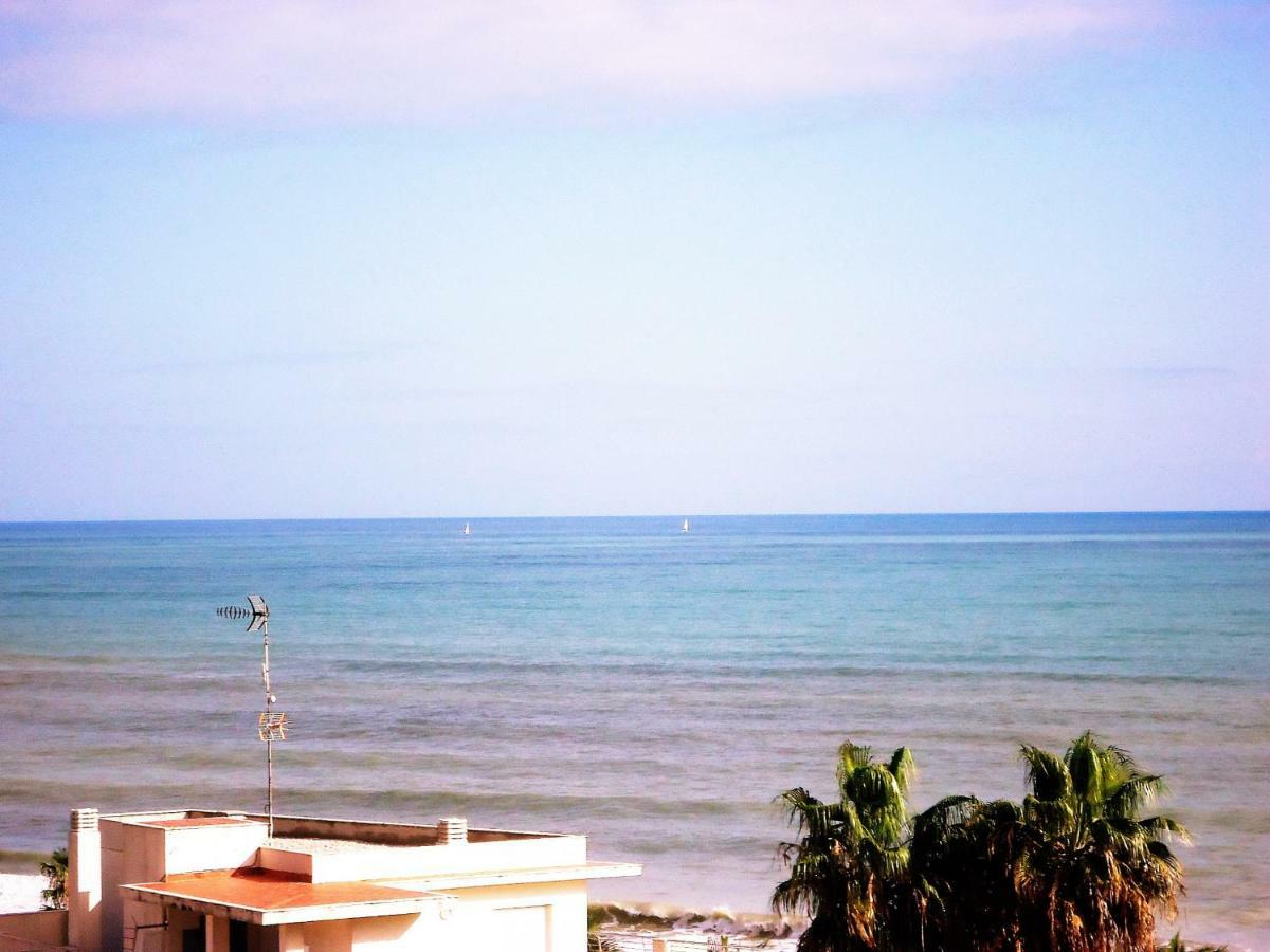 Paseo Maritimo Frontal Lek *
